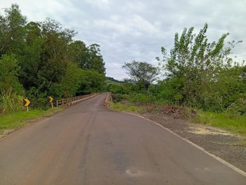 <p><strong>Reuni&atilde;o t&eacute;cnica define detalhes finais do projeto de duplica&ccedil;&atilde;o da ponte sobre o Rio Buric&aacute;</strong></p>