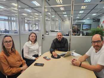 <p><strong>Na capital Ga&uacute;cha em busca de Investimentos para o munic&iacute;pio</strong></p>