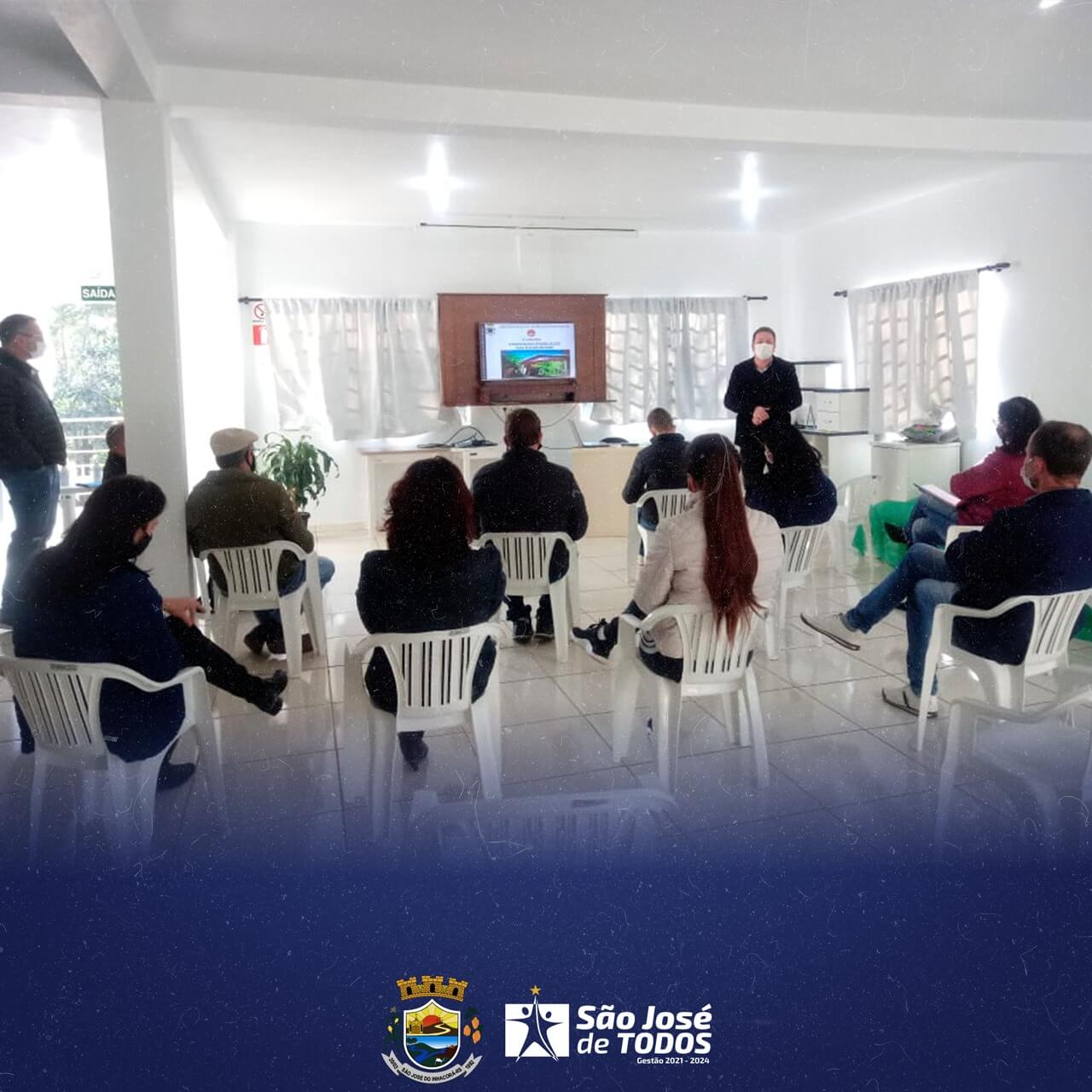 ATUALIZAÇÃO DO PLANO MUNICIPAL DE SANEAMENTO BÁSICO É PAUTA DE REUNIÃO