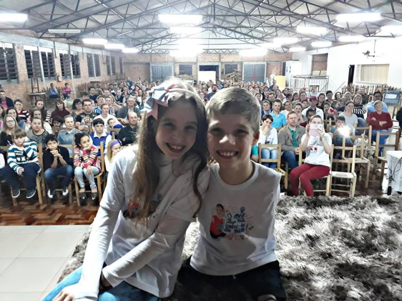  PALESTRA COM TIAGO LINCK - VALORIZAÇÃO DA FAMÍLIA E DA VIDA.