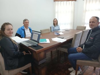 <p>19&ordf; SESS&Atilde;O ORDIN&Aacute;RIA e REUNI&Atilde;O DAS COMISS&Otilde;ES</p>