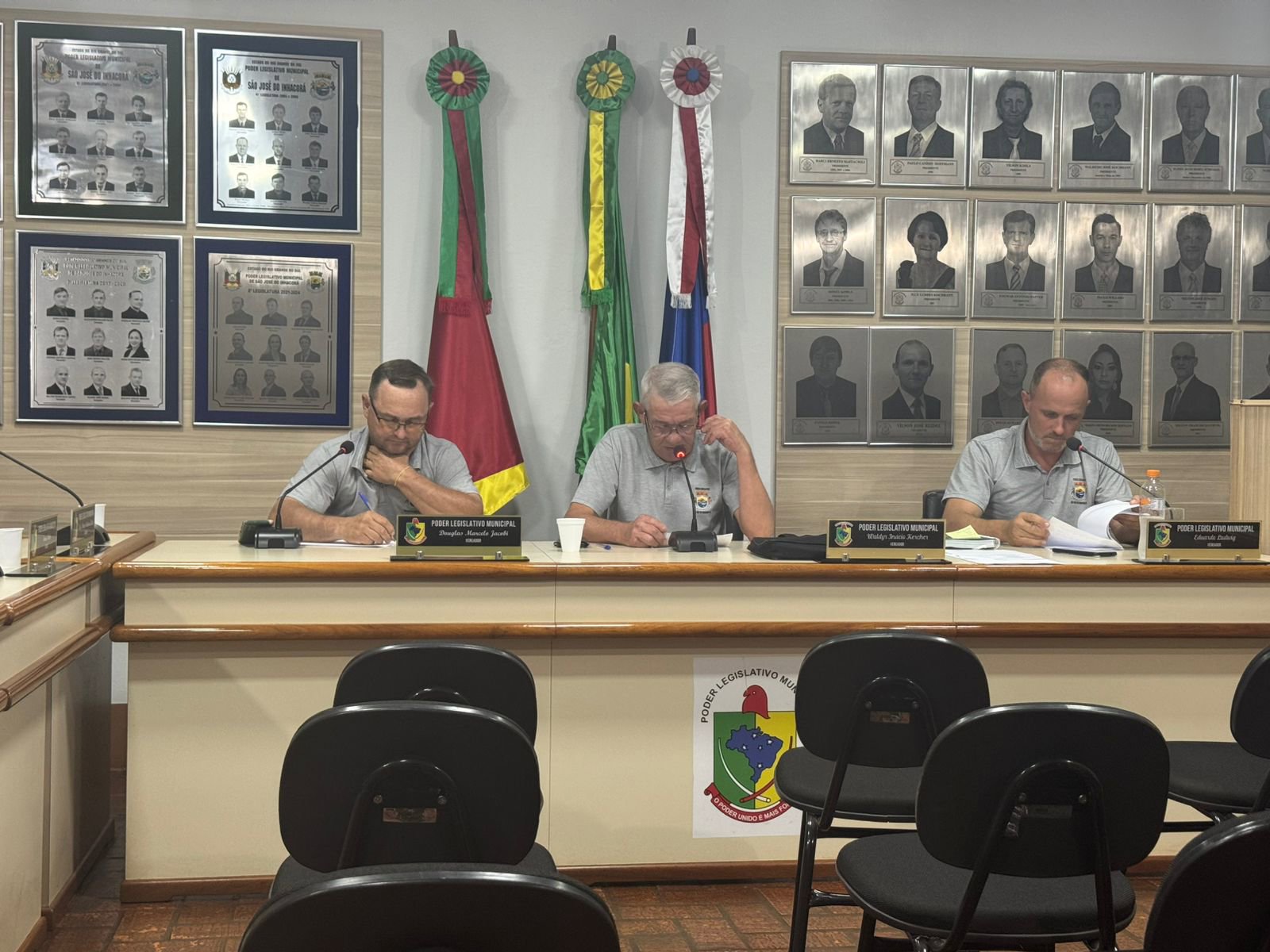 <p>COMISS&Otilde;ES DA C&Acirc;MARA REALIZAM REUNI&Otilde;ES ORDIN&Aacute;RIAS E LEGISLATIVO PROMOVE 3&ordf; SESS&Atilde;O ORDIN&Aacute;RIA</p>