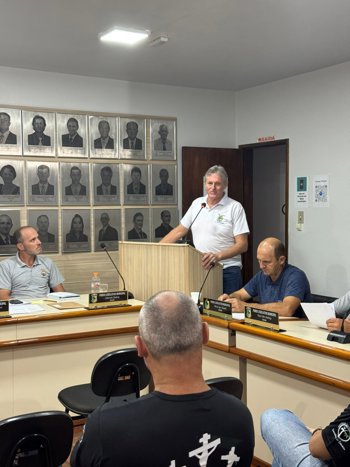 COMISSÕES DA CÂMARA REALIZAM REUNIÕES ORDINÁRIAS E LEGISLATIVO PROMOVE 4ª SESSÃO ORDINÁRIA