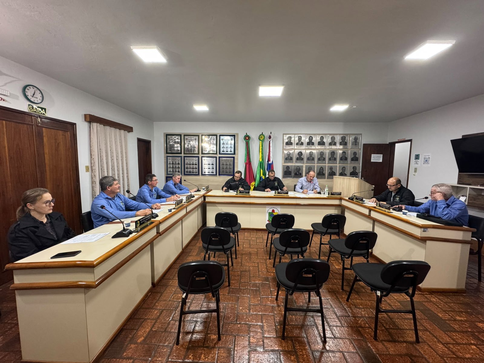 9&ordf; SESS&Atilde;O ORDIN&Aacute;RIA E REUNI&Atilde;O DAS COMISS&Otilde;ES