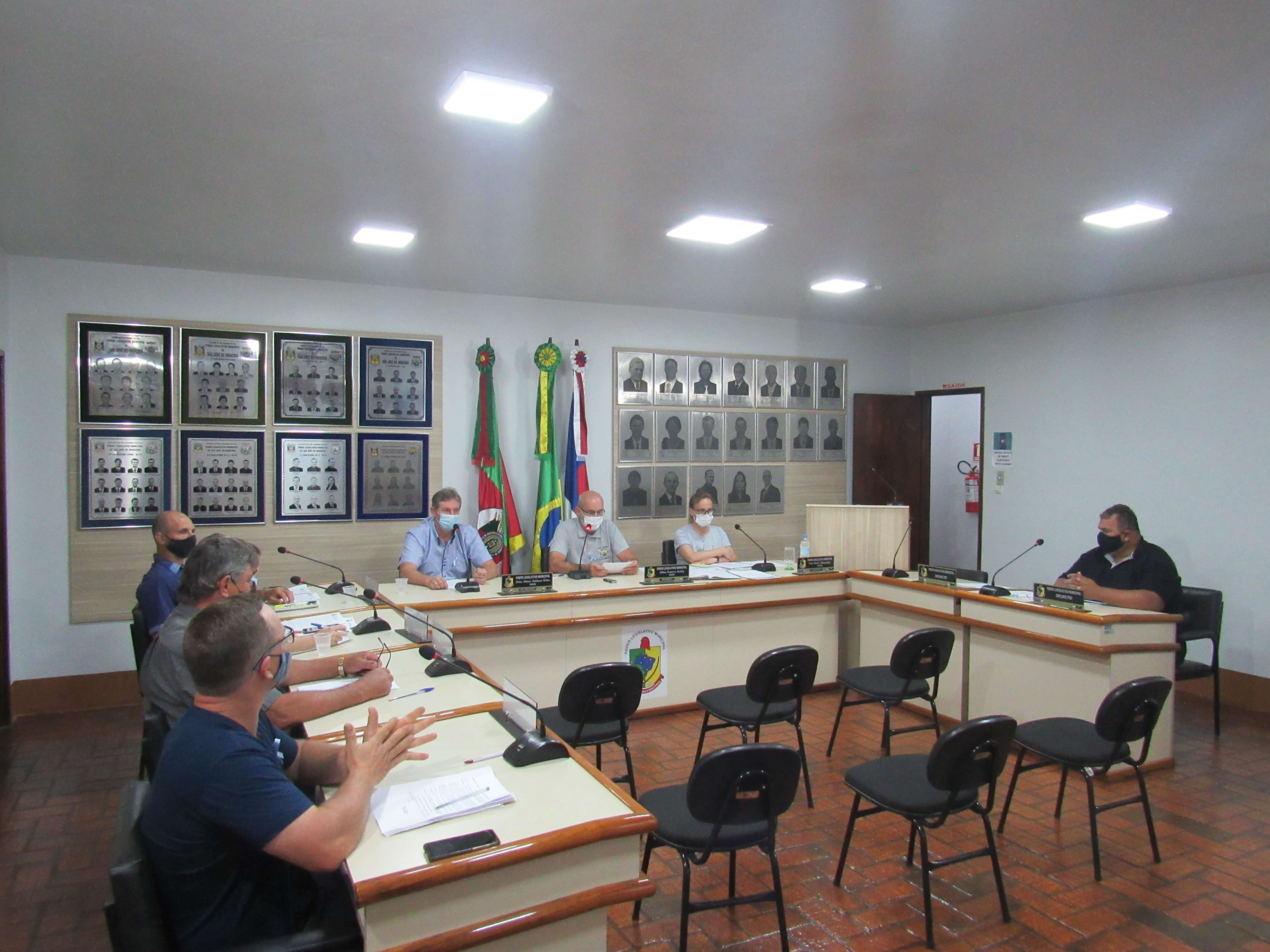 21ª SESSÃO ORDINÁRIA