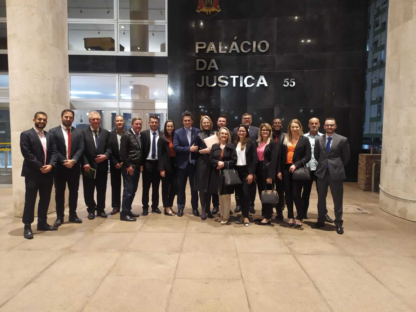 Reunião de comitiva da Comarca com a Corregedoria do Estado