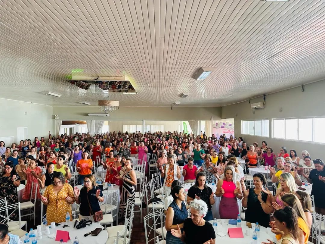 ENCONTRO MUNICIPAL MULHERES EM MOVIMENTO OCORREU EM RONDA ALTA
