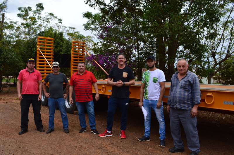 Município de Ronda Alta recebe Carreta Prancha com capacidade de carga de 27 toneladas
