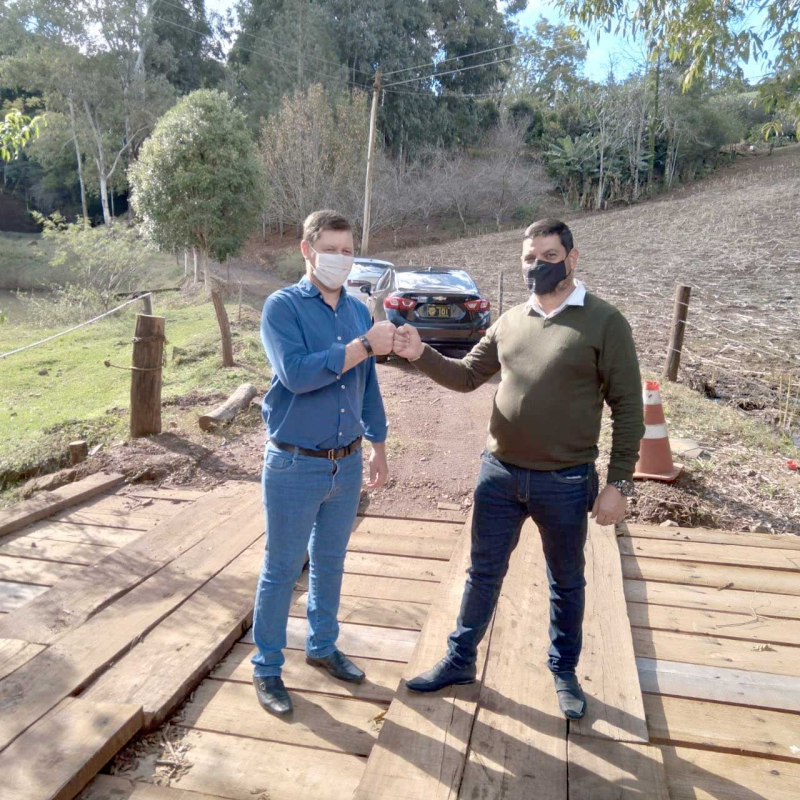 Parceria entre Ronda Alta e Engenho Velho possibilita construção de ponte