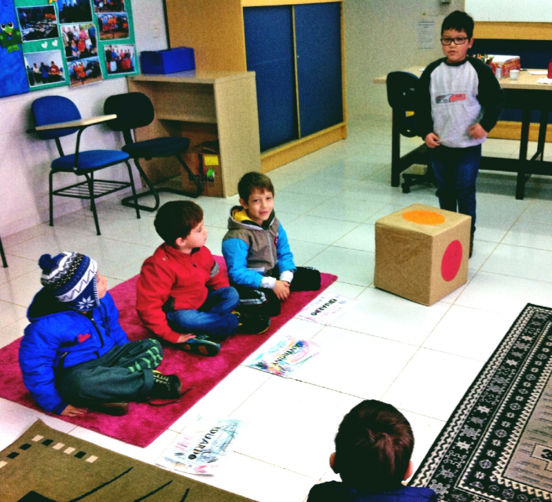 Oficina trabalha valores e sentimentos com alunos da rede municipal infanti