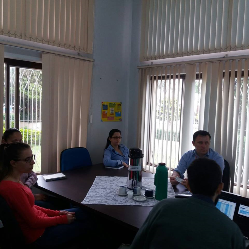 Reunião sobre a Rede Simples