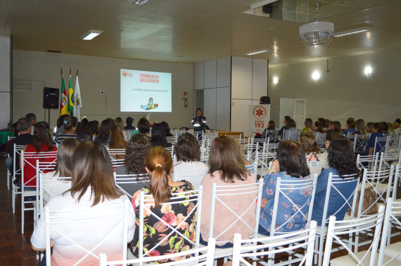 Encontro de Formação de Professores abordou o tema “Primeiros Socorros”