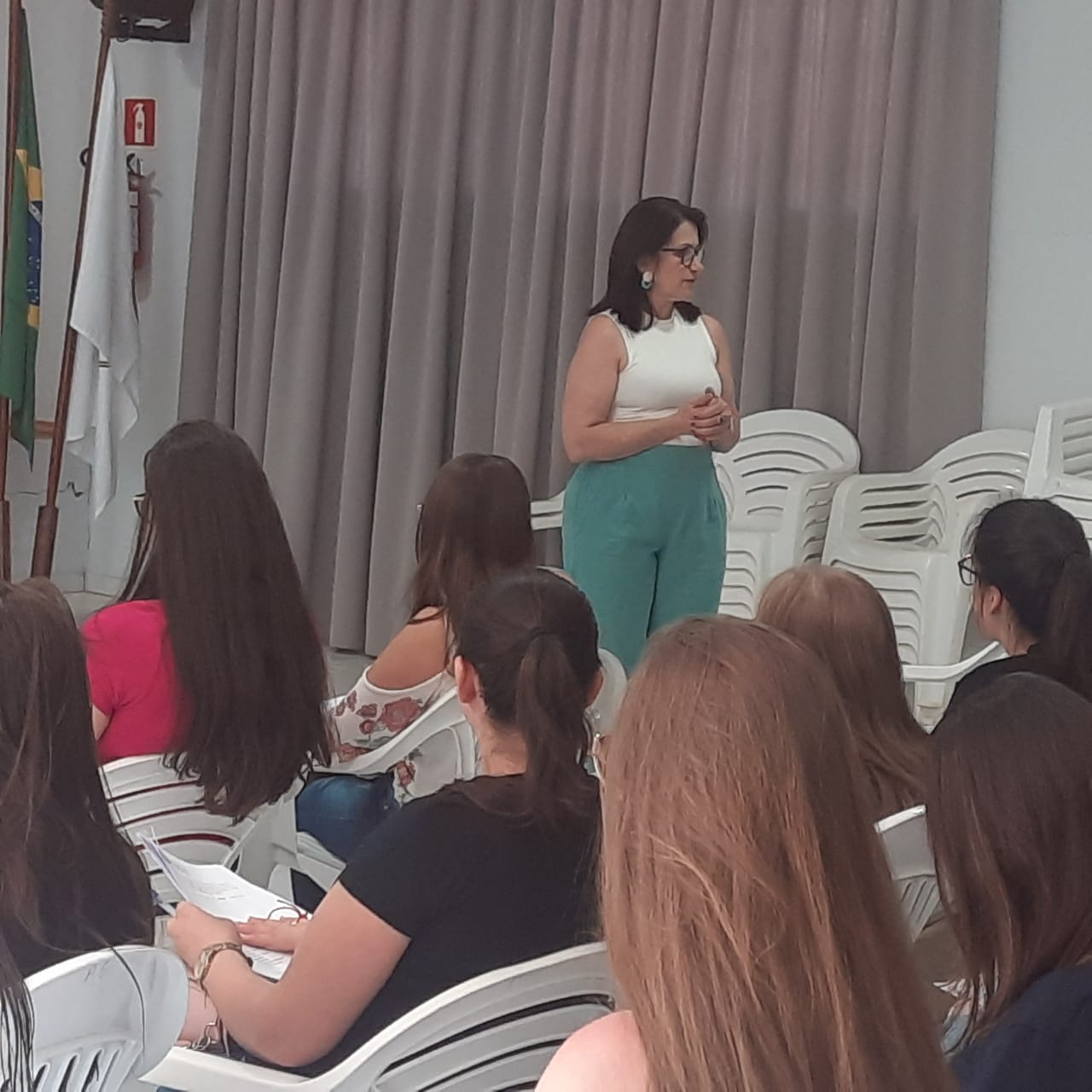 “Importância do Afeto na Educação Infantil” é tema da última etapa da formação das estagiárias das escolas municipais