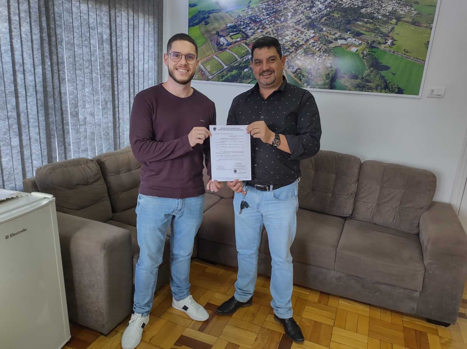 ROGER FERRONATO É O NOVO SECRETÁRIO DA FAZENDA
