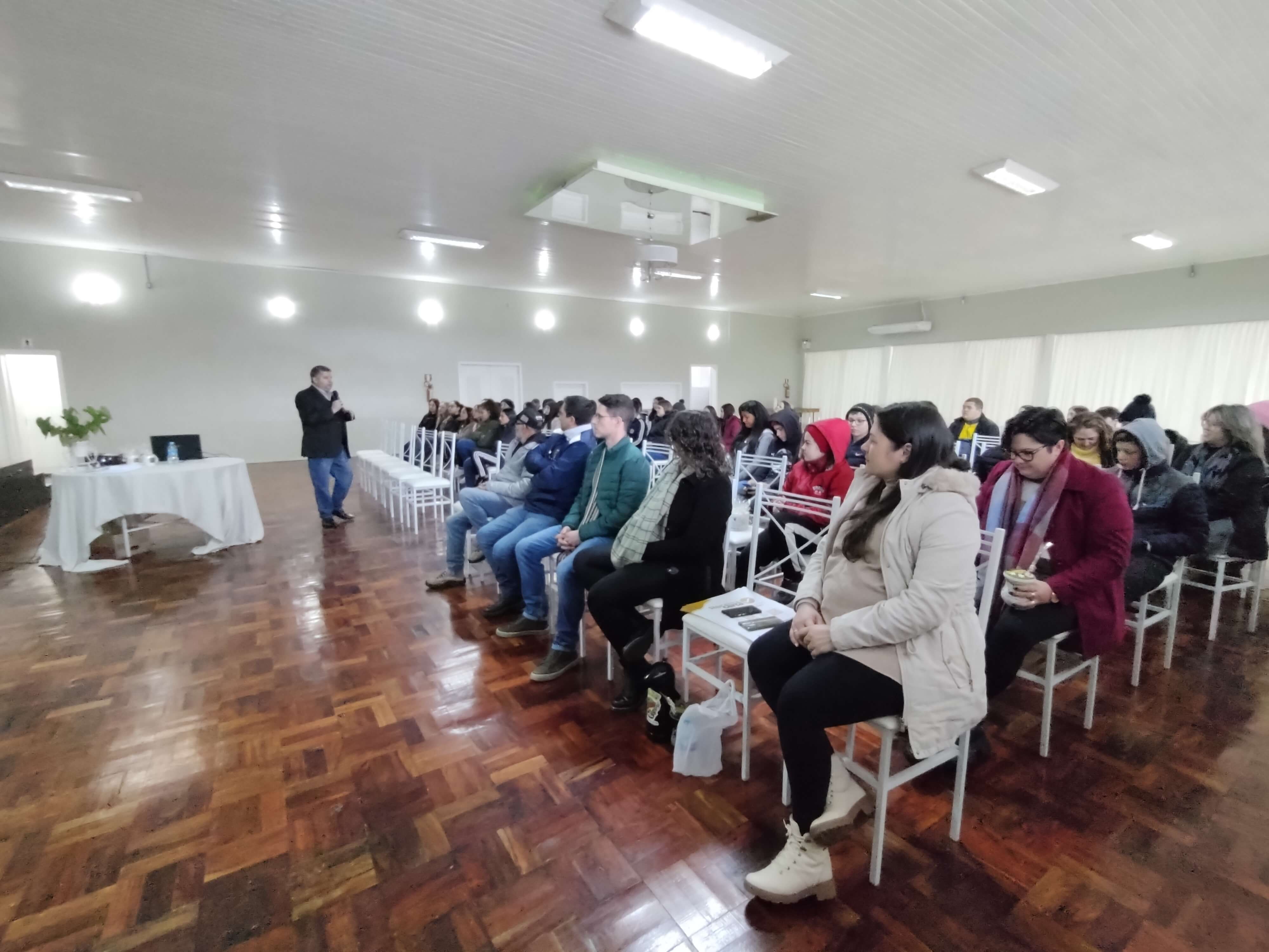 ESCOLAS DA REDE MUNICIPAL E ESTADUAL DE ENSINO PARTICIPAM DAS AÇÕES DO PROGRAMA DE EDUCAÇÃO FISCAL E NOTA FISCAL GAÚCHA NO MUNICÍPIO DE RONDA ALTA