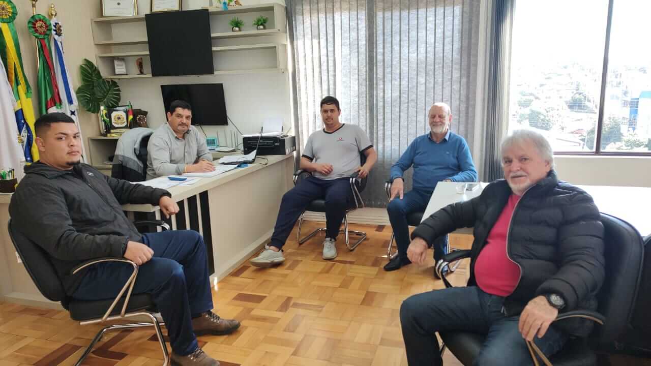 INDÍGENAS DA SERRINHA TERÃO TRANSPORTE DIÁRIO PARA TRABALHAR NA CIDADE