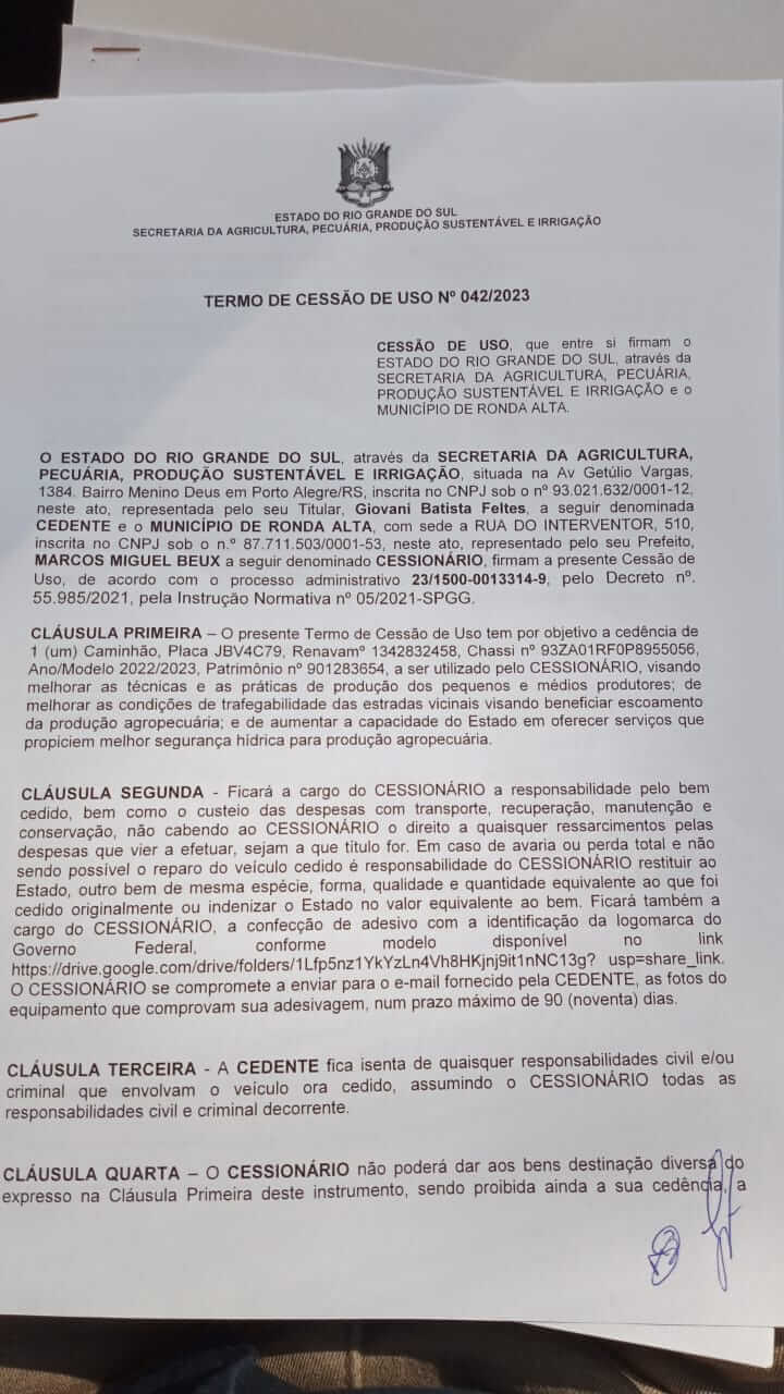 ASSINADO TERMO DE CEDÊNCIA DO CAMINHÃO DA BANCADA GAÚCHA