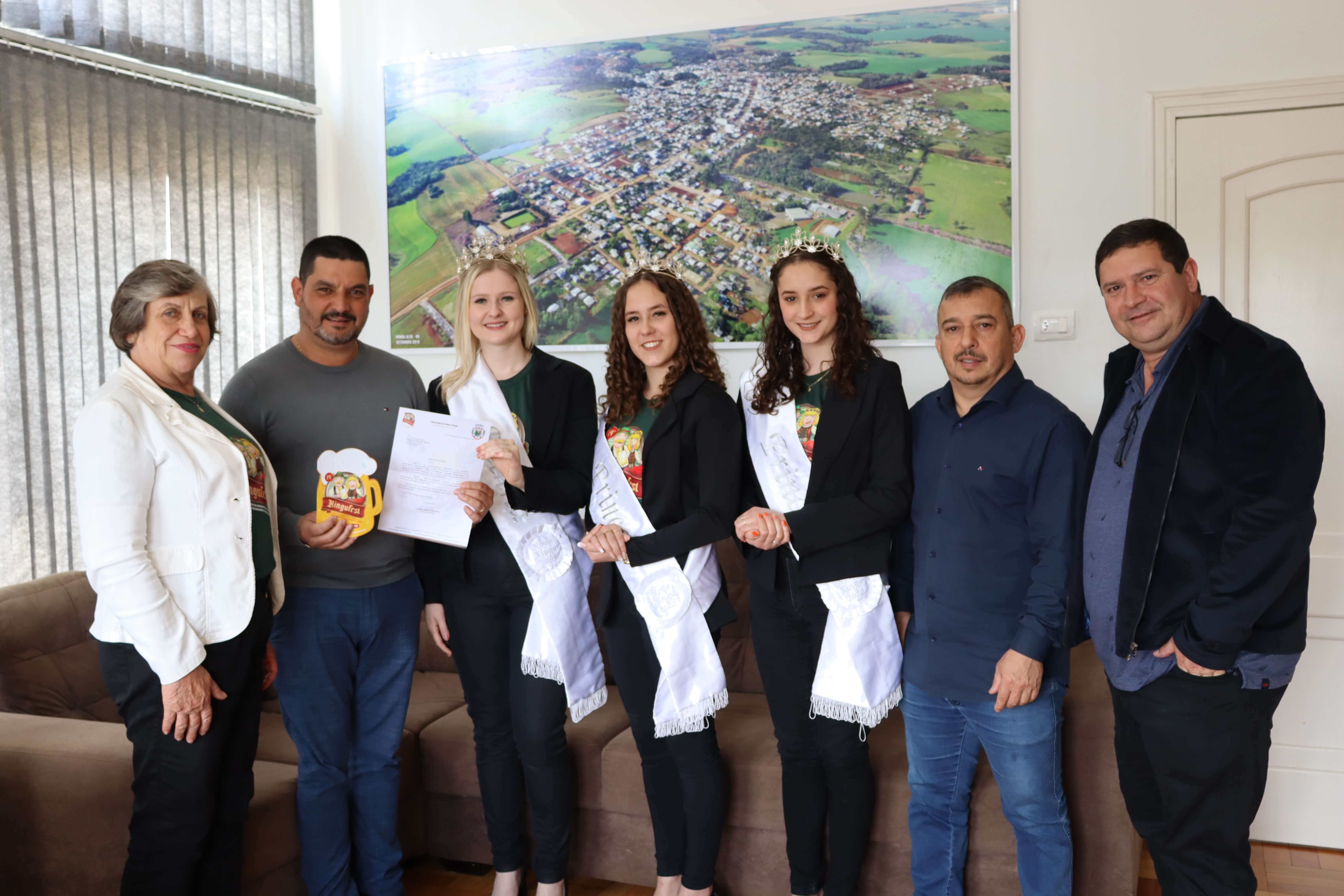 Prefeito Marcos e vice Jackson recebem visita da comitiva da XinguFest
