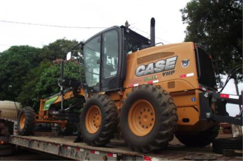 TUCUNDUVA RECEBEU MOTONIVELADORA DO GOVERNO FEDERAL DURANTE FENASOJA