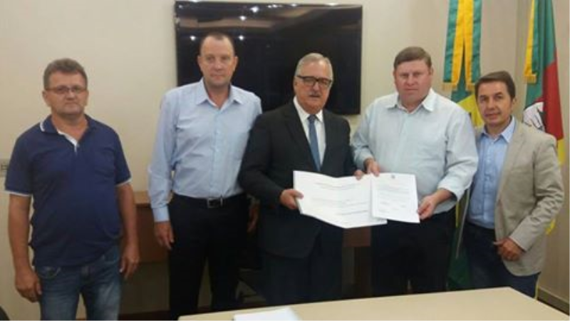 Prefeito Marcelo Burin esteve em Porto Alegre cumprindo roteiro de visitas a Deputados e Secretarios Estaduais.