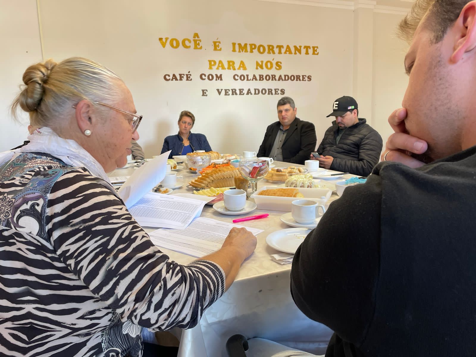 VEREADORES VISITAM INSTALAÇÕES DO HOSPITAL SANTO ANTÔNIO