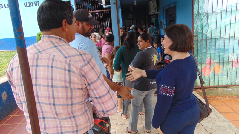 Entrega dos uniformes nas escolas municipais realizado dia 19 de setembro de 2018