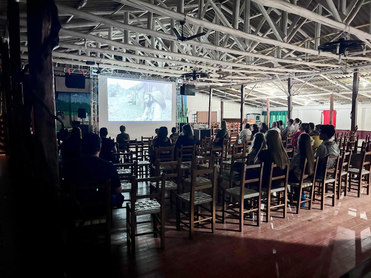 <p>&nbsp;</p>
<p>Projeto &ldquo;Cine Redentora&rdquo; exibe filme &ldquo;Anita&rdquo;</p>