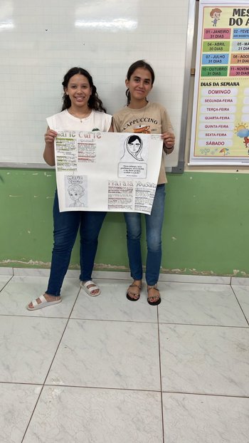 <p><strong>Hora C&iacute;vica na Escola Maria Belmont Albert homenageia o Dia Internacional da Mulher.</strong></p>