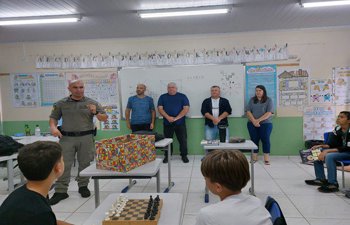 <p><strong>PROERD 2026 inicia atividades em Redentora.</strong></p>