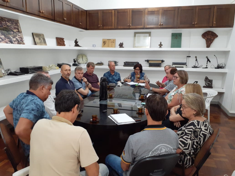 Comissão Especial sobre hospital esteve reunida na câmara