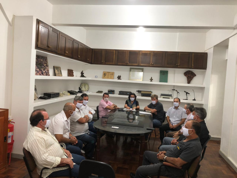Sessão 22.04