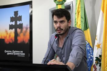 Aos 29 anos, João Iuri Oliveira é eleito como presidente da Câmara Municipal pela segunda vez