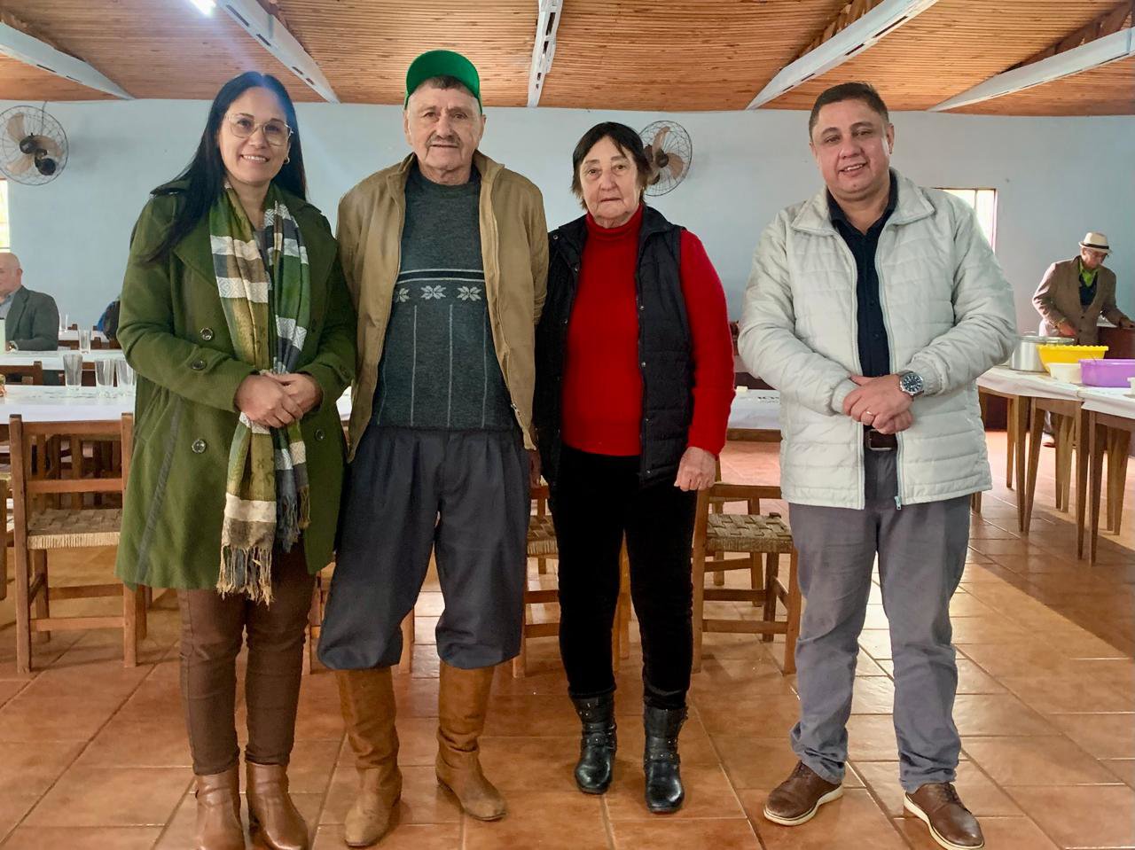 Vereadores prestigiam confraterniza&ccedil;&atilde;o do grupo &ldquo;Reviver o Passado&rdquo;, de Afonso Rodrigues