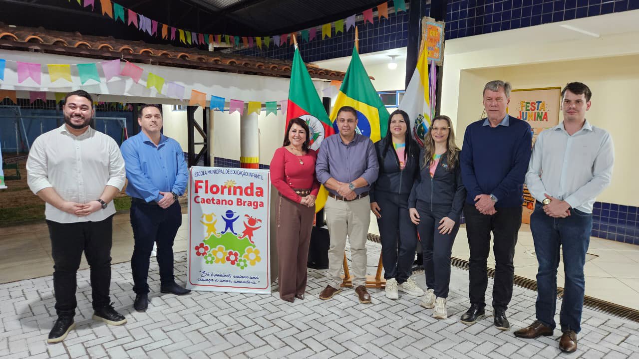C&acirc;mara participa da entrega de melhorias na EMEI Florinda Caetano Braga