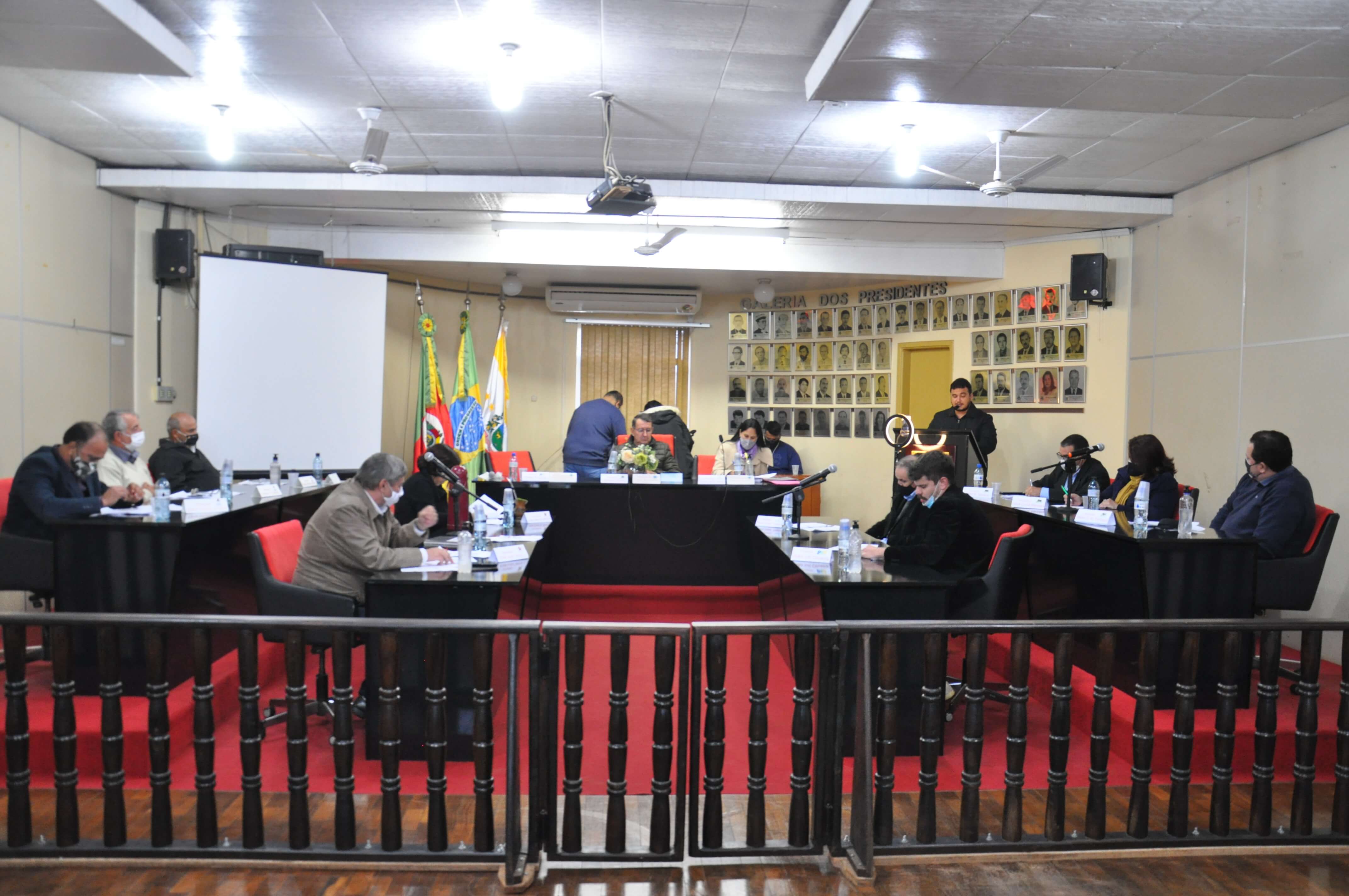 Sessão da Câmara contou com sete proposições e duas Moções apresentadas pelos vereadores