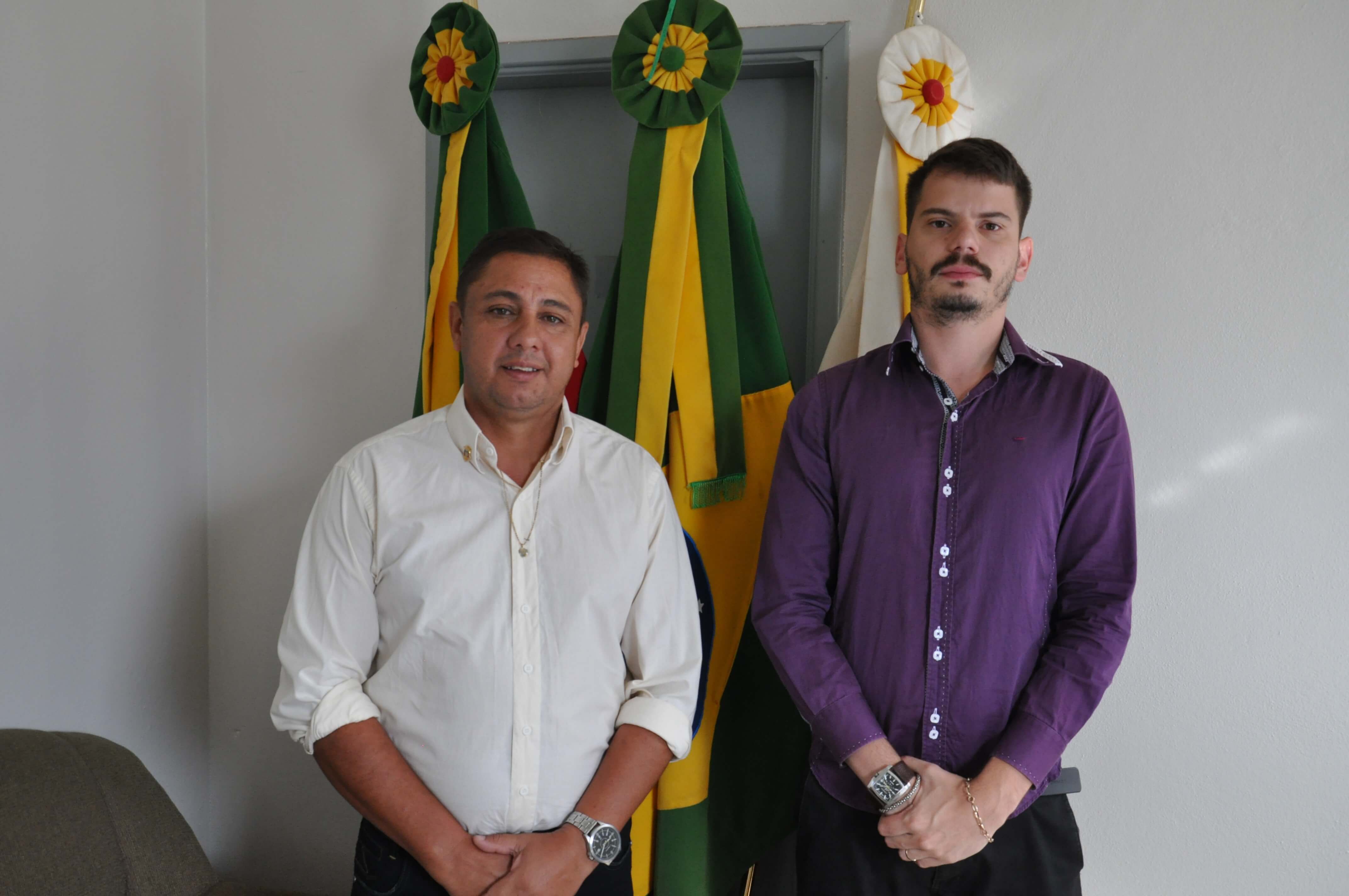 Setor de Iluminação Pública apresenta relatório bimestral de atividades ao presidente da Câmara de São Luiz Gonzaga