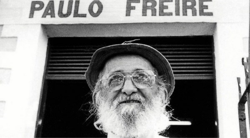 Diploma Paulo Freire