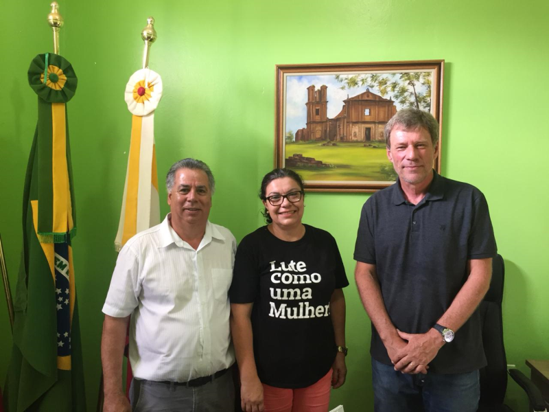 Vanderlan assume cadeira no legislativo 