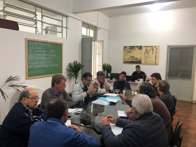 Infraestrutura esteve reunida com executivo 