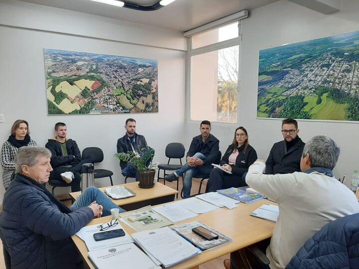 <p>REUNI&Atilde;O SOBRE A OKTOBERFEST MISS&Otilde;ES 2024</p>