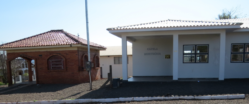 ADMINISTRAÇÃO MUNICIPAL RESOLVE PENDÊNCIAS E ENTREGA CAPELA MORTUÁRIA À COMUNIDADE DO BAIRRO BRASÍLIA.