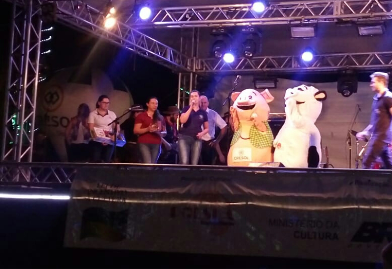 CRAS e CRESOL- Para além de uma parceria - Natal Solidário