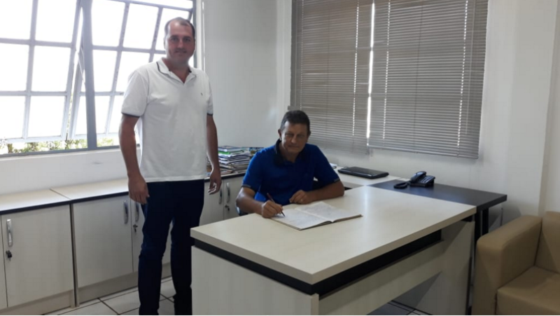 TRANSMISSÃO DE CARGO