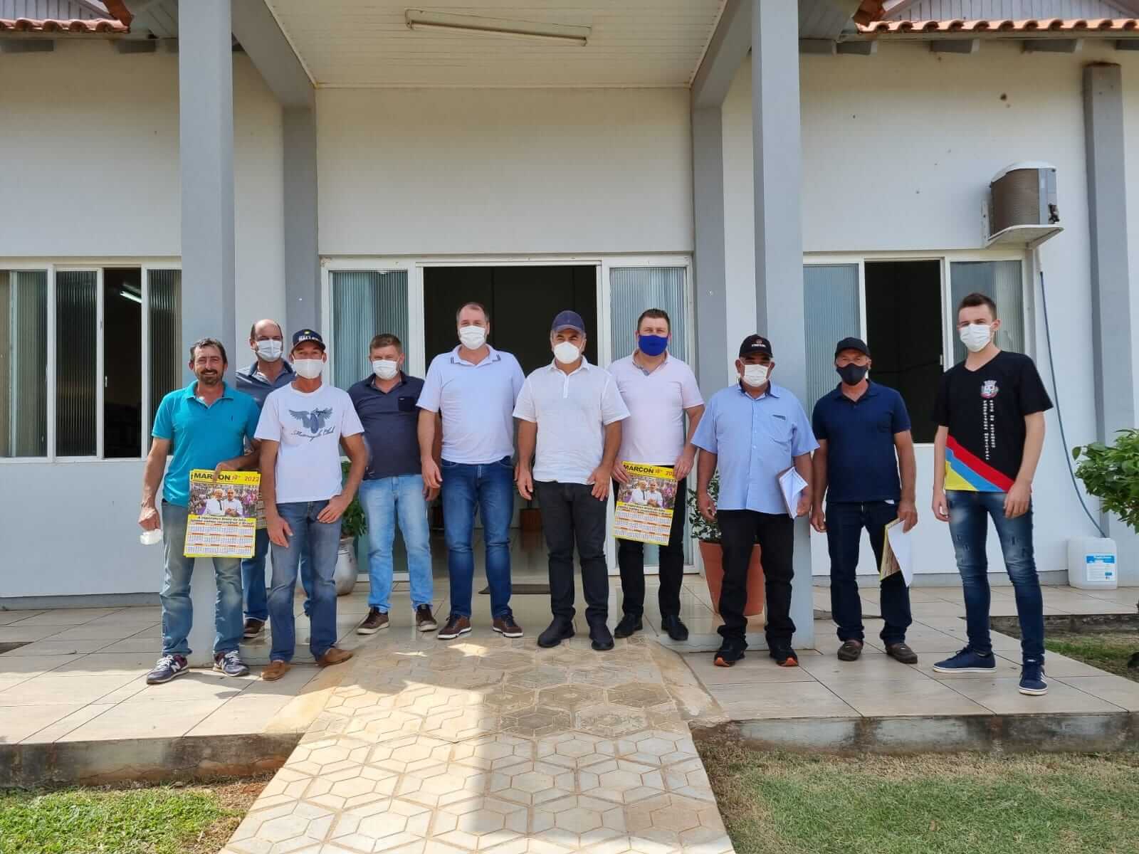 CHEFE DO EXECUTIVO RECEBE VISITA DO DEPUTADO FEDERAL “MARCON”