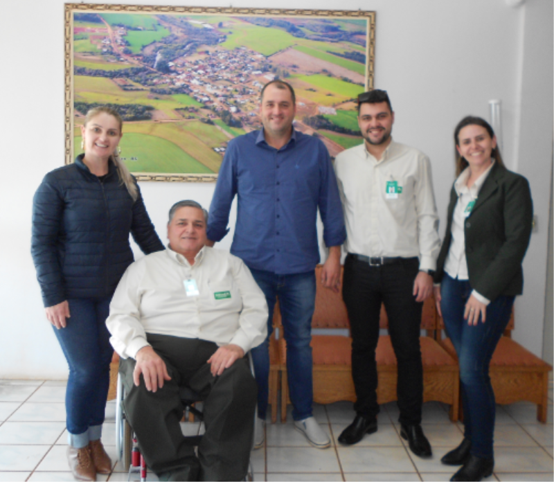 REPRESENTANTES DA UNIMED VISITAM PREFEITO MÁRCIO POLITOWSKI