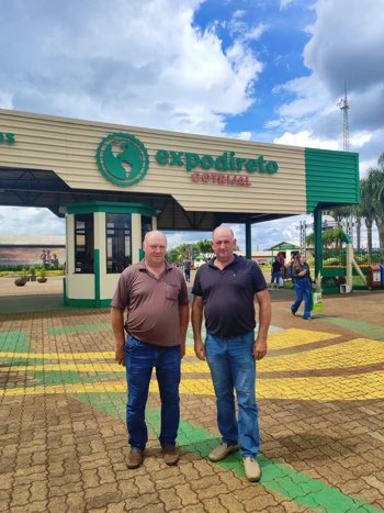 <p><em><strong>Vereadores participam de protesto de agricultores durante a Expodireto Cotrijal 2026</strong></em></p>