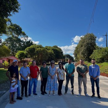 <p>Obra de pavimenta&ccedil;&atilde;o em concreto usinado na Rua Joaquim Marchi Filho</p>