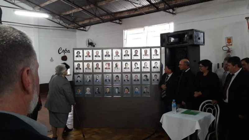 Realizada reinauguração da Galeria dos Ex-Presidentes da Câmara