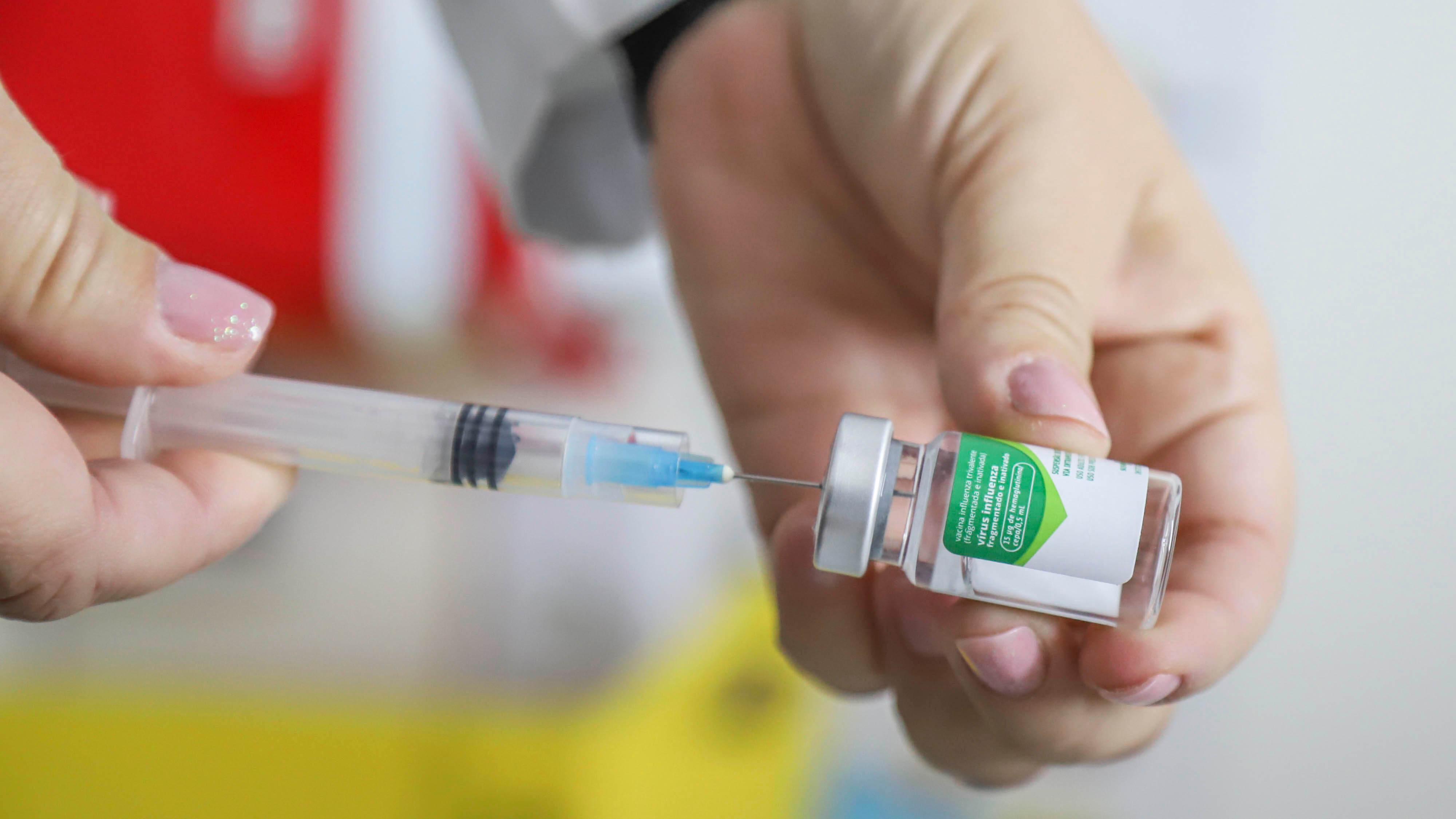 <p><strong>Vacina contra a Gripe (Influenza)&nbsp;</strong></p>