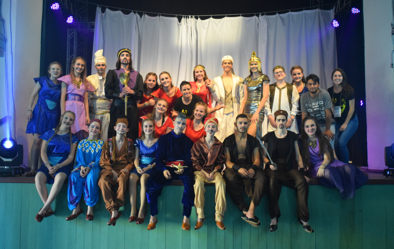 GRUPO DA OFICINA DE TEATRO CONQUISTA 3 PRÊMIOS E 10 INDICAÇÕES NO FESTIVAL INTERNACIONAL DE ROSÁRIO DO SUL